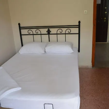 Yade Aparthotel