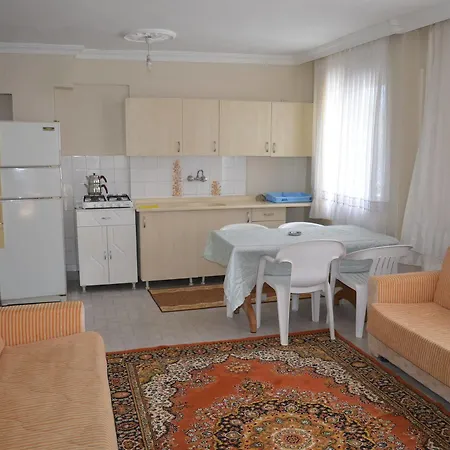 Yade Aparthotel 2*